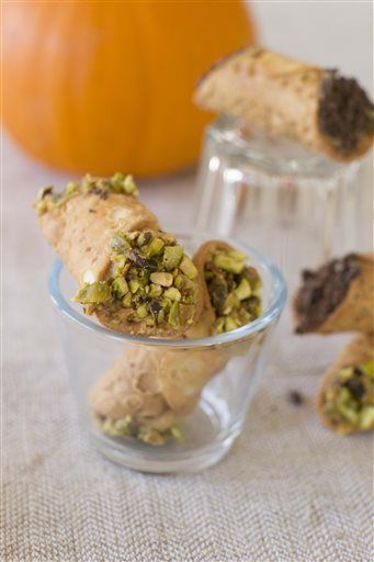 Spiced Pumpkin Cannoli